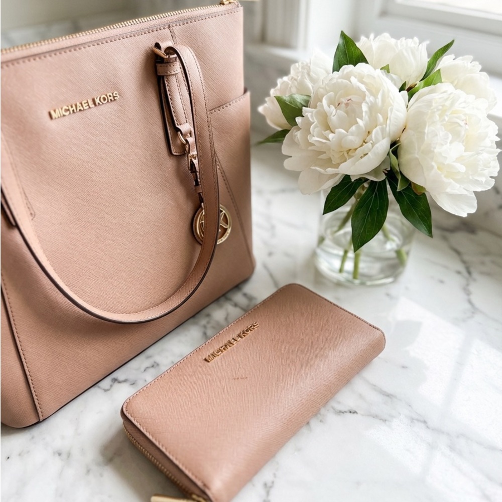 Michael Kors Blush Tote and Wallet Set